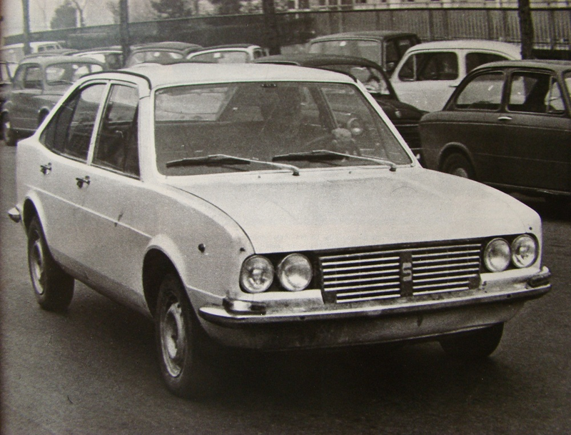 Illustration for article titled Automakers Used To Be Way More Clever With Their Camouflage
